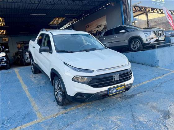 FIAT TORO 1.3 TURBO 270 FLEX ENDURANCE AT6 FIAT TORO 1.3 TURBO 270 FLEX ENDURANCE AT6